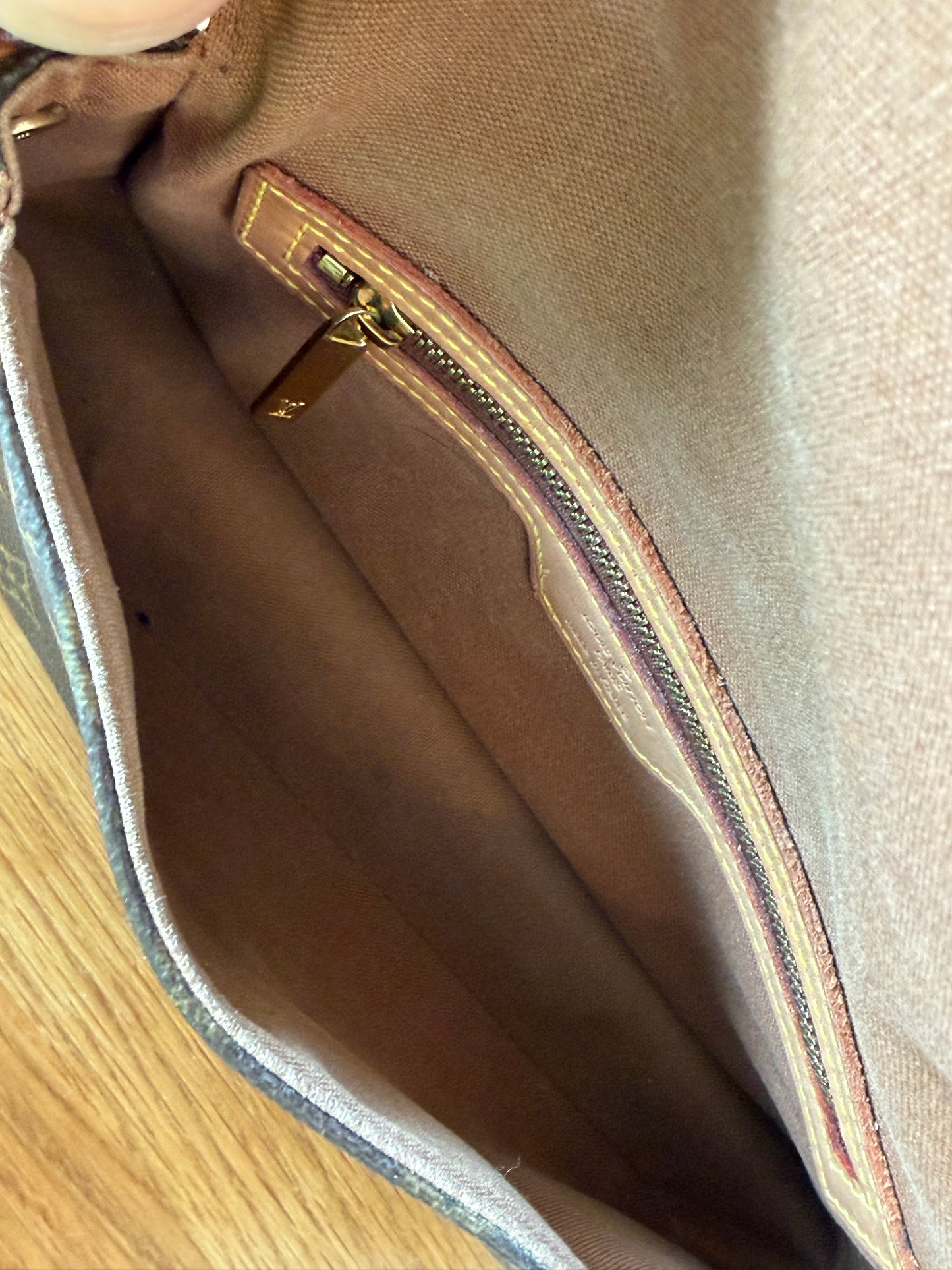 Louis Vuitton Mini Looping — Vintage 2001