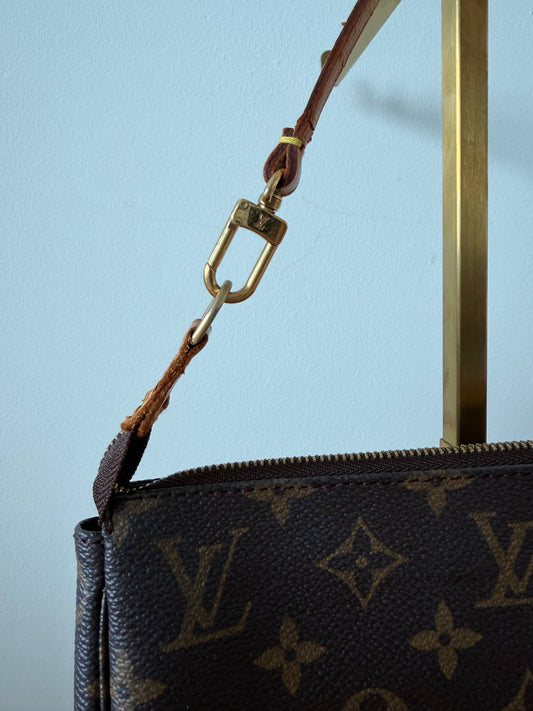 Louis Vuitton Pochette Accessoires