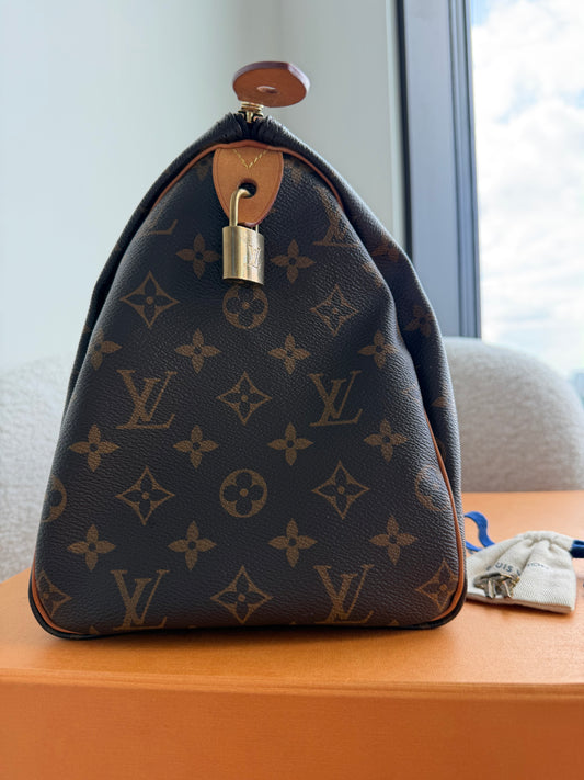 Louis Vuitton Speedy 30 — 2018 , With Box, lock, 2 keys + pouch