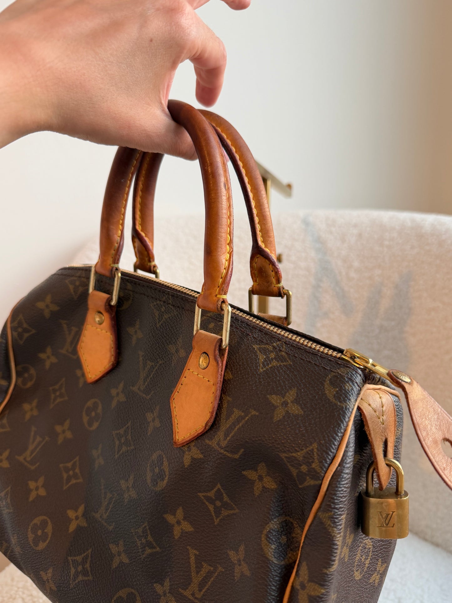 Louis Vuitton Speedy 25, with lock and original dustbag from LV
