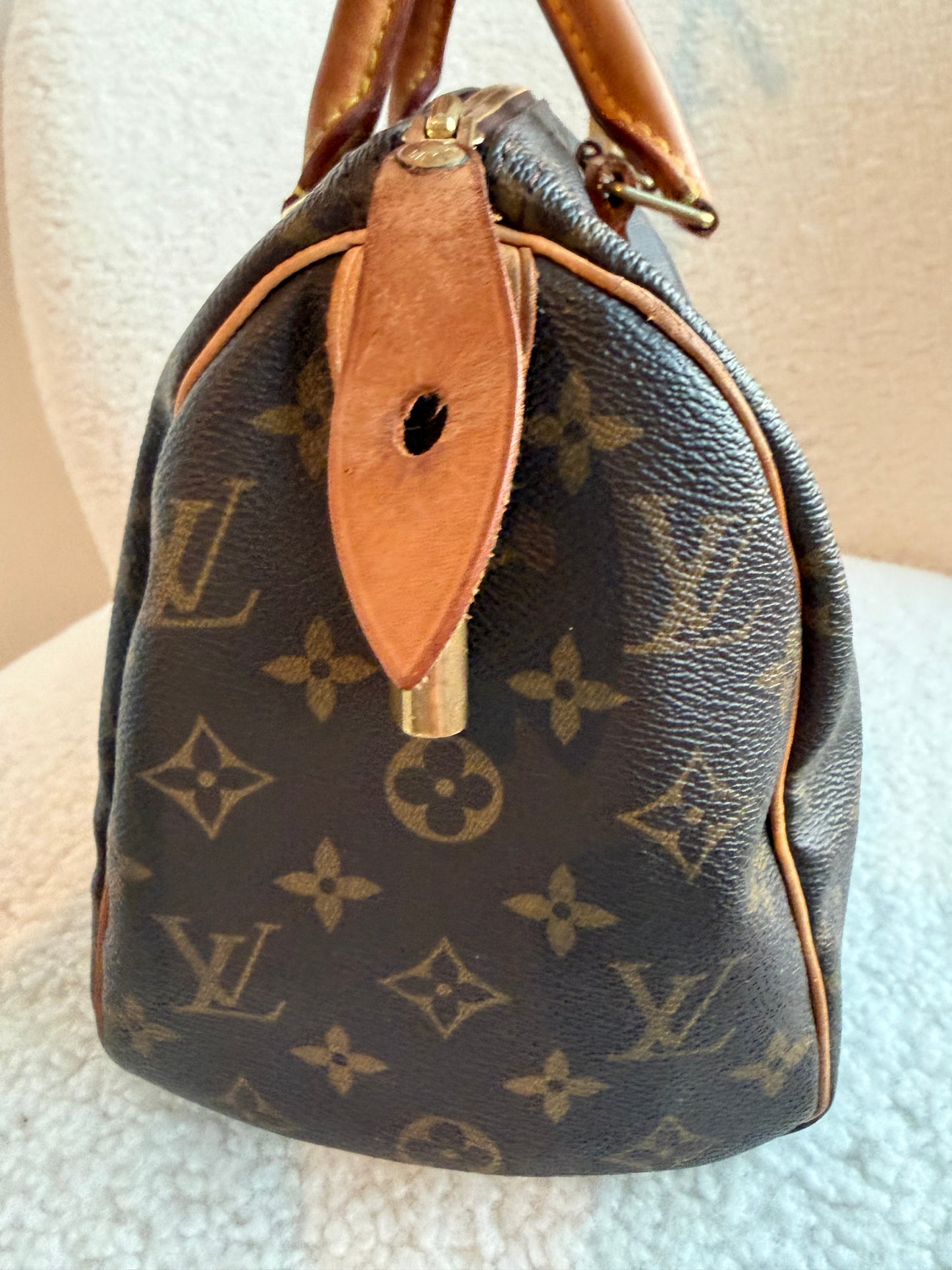 Louis Vuitton Speedy 25, with lock and original dustbag from LV