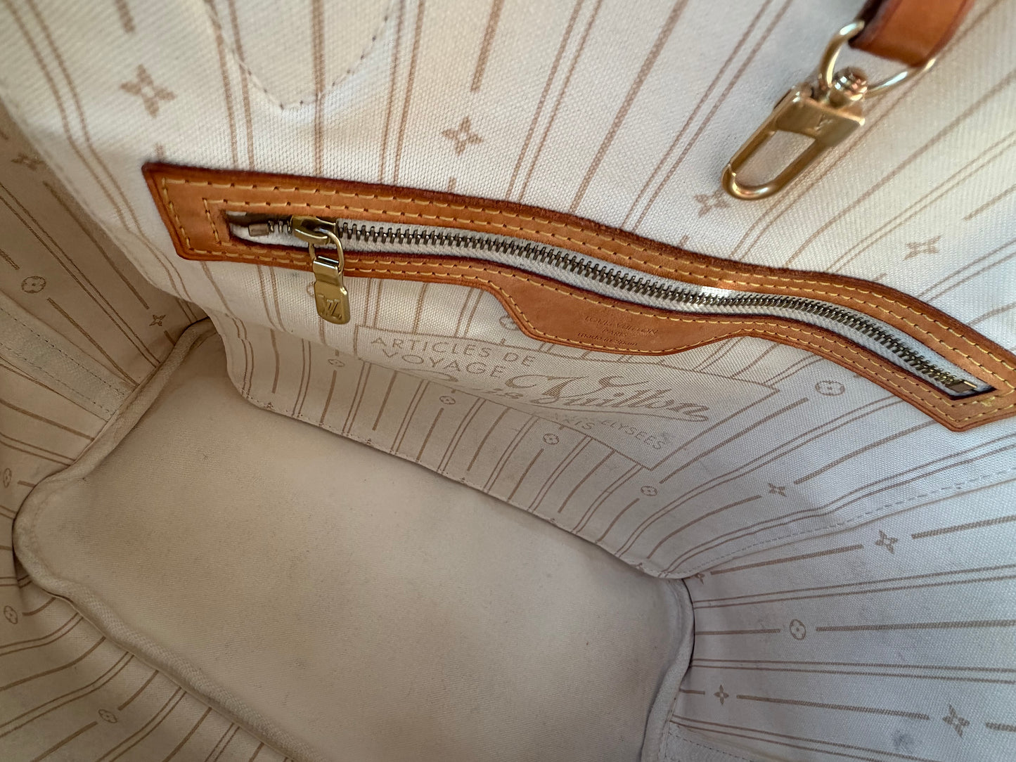 Louis Vuitton Neverfull MM Damier Azur