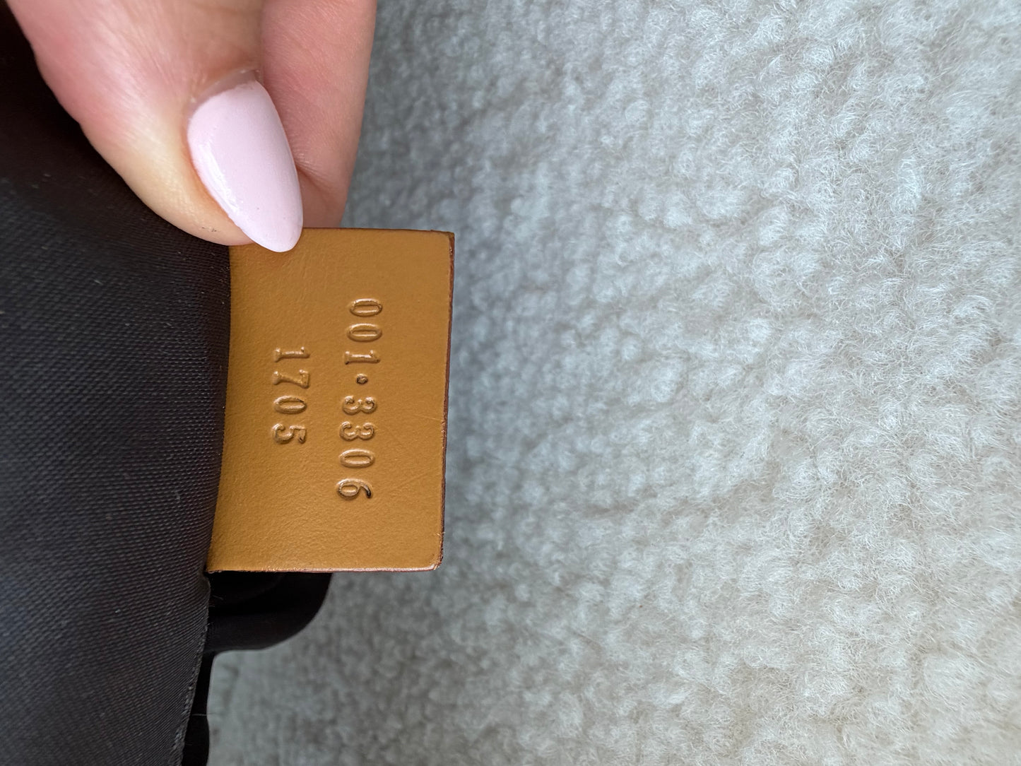 Gucci Jackie Medium - Camel Beige