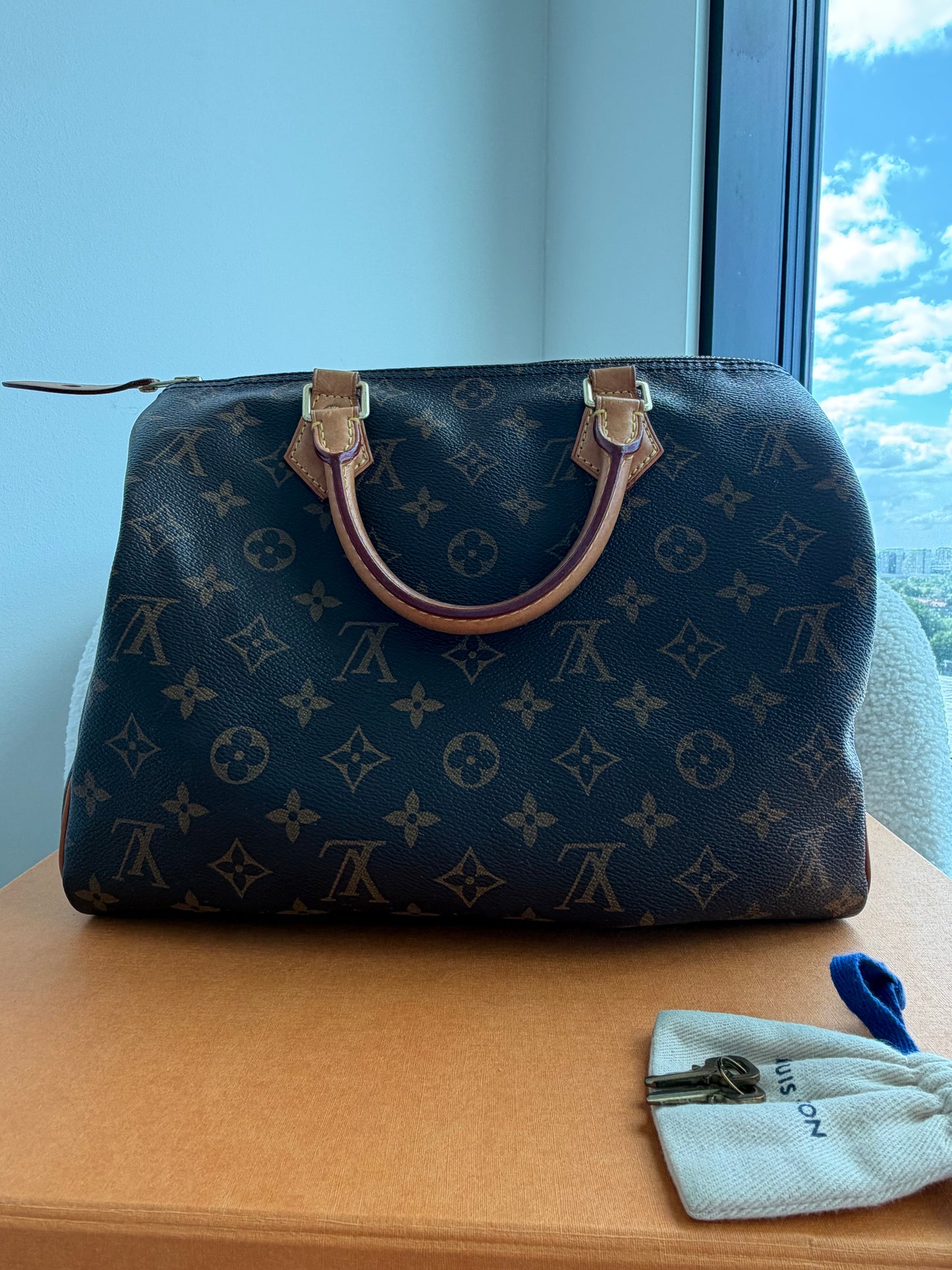 Louis Vuitton Speedy 30 — 2018 , With Box, lock, 2 keys + pouch